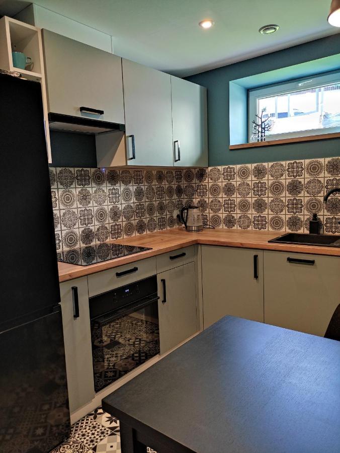 Trzy Male Drzewka Apartment Wielka Wies  Exterior foto