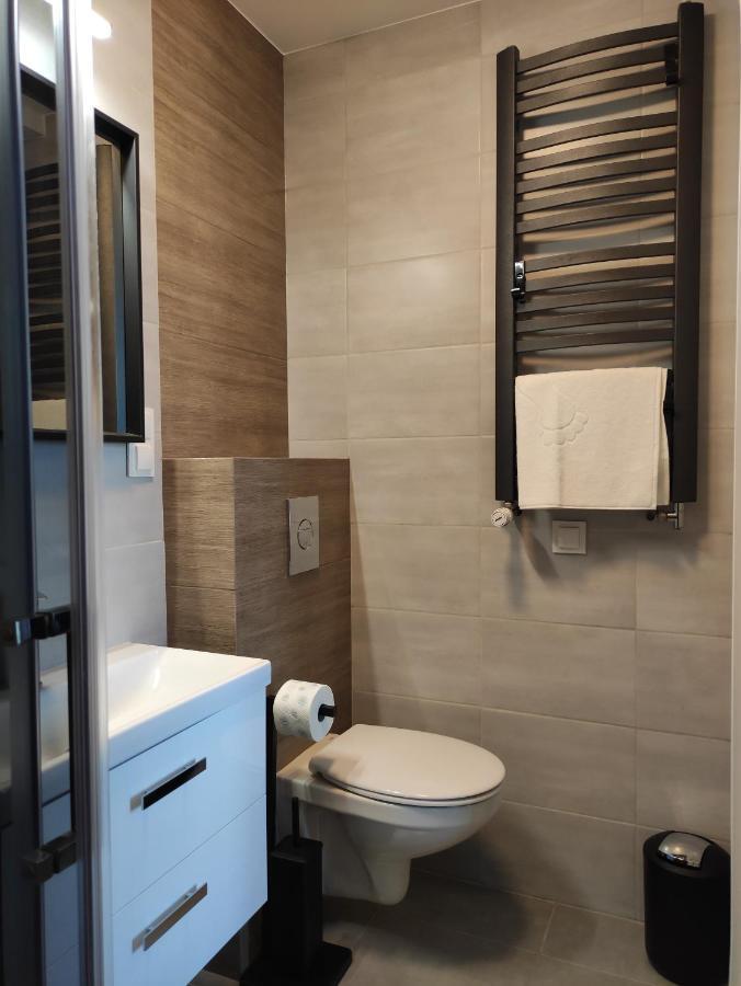 Trzy Male Drzewka Apartment Wielka Wies  Exterior foto
